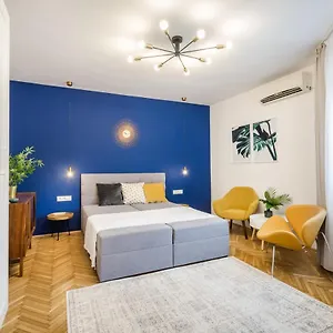 Apartment Bpr Unique With A/c, Budapest